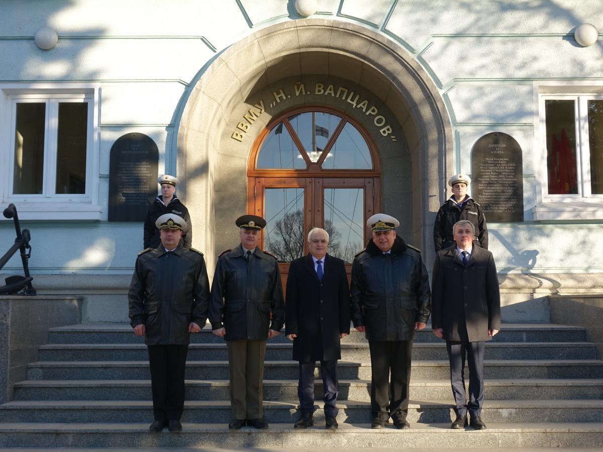 Галерия: 139 години ВВМУ