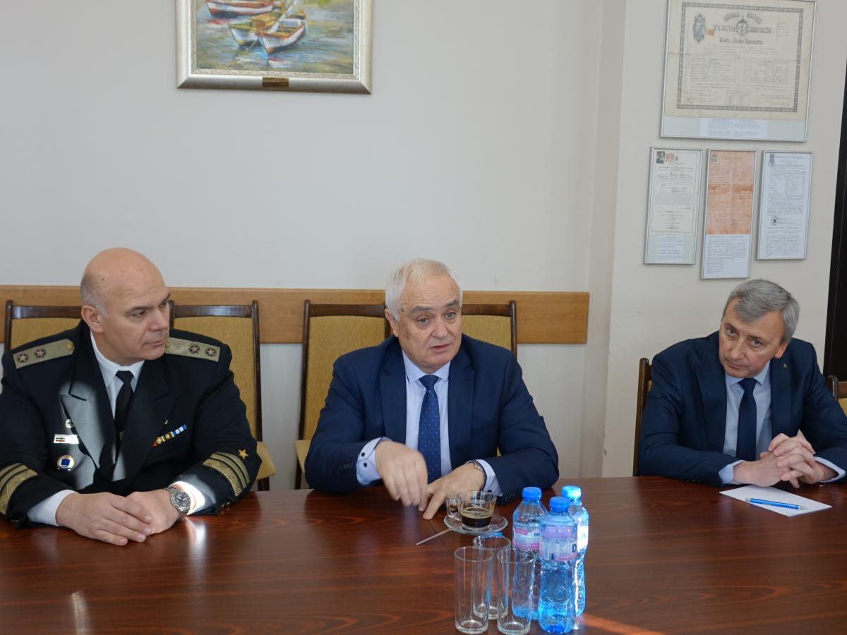 Галерия: 139 години ВВМУ